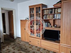 Piata Gorjului | Apartament 3 camere | 71mp | Semidecomandat | B12359